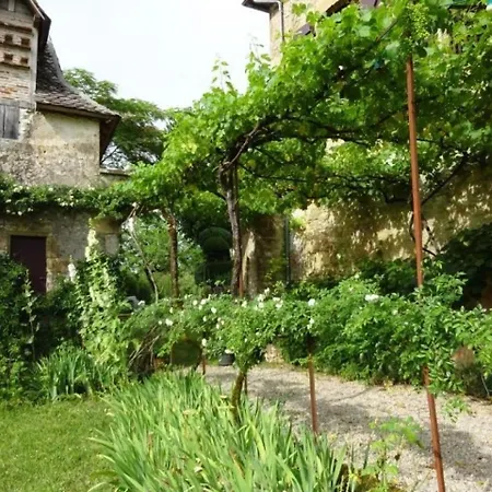 House Le Chateau De Busqueilles Autoire